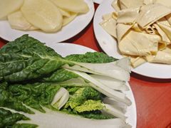 -菌之家·专业纯野生菌火锅·特色炒菌