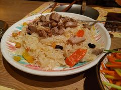 喀什手抓饭-耶里夏丽·新疆菜·28年喀什老馆(田林东路店)