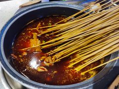 -钢管厂五区小郡肝串串香(蜀都万达店)
