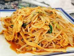 -八两八金·莱芜特色炒鸡(市南漳浦路店)