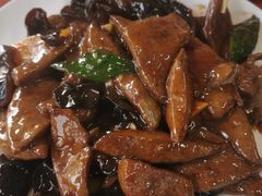 -锅贴王海鲜小馆