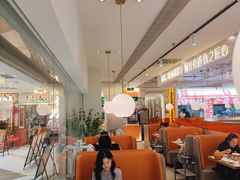 -黄记煌三汁焖锅(新佳丽江汉路店)