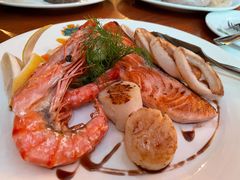 扒什锦海鲜-普兰达德国餐厅·德式脆皮烤猪肘·自酿啤酒(观唐店)