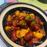 萝卜丝：凉拌菜。香芋烤肉：一般。它的芋片厚一点就更好了