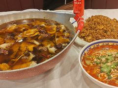 -鑫巴蜀小镇 · 水煮鱼专研店(玉桥店)