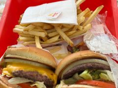芝士汉堡-In-N-Out Burger(LAX)