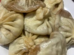 猪肉包子-陈寔包子王·卤煮小肠·京味小吃(龙潭店)