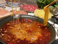 -旧街市鲜货老火锅(大光路店)