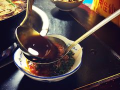蘸料配菜-石灰市毛记烧鸡公(解放碑店)