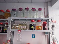 -堂瓦里·33年传统赣菜(第一街区店)