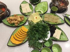 -一叶一世界·素食餐厅(锦华万达店)