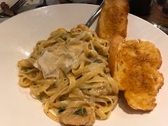 -澳美客(铜锣湾翡翠明珠广场店)