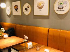-POKEE VIA&Brunch·维娅(重庆来福士店)
