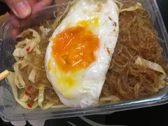 -新大咀港式茶餐厅(宝山万达店)