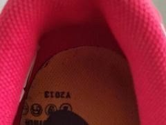 -京伟修鞋洗鞋奢侈品皮具护理店