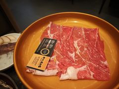 -牛YO寿喜烧·铁板烧和牛火锅自助(市府恒隆店)