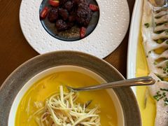 陈皮爆汁小牛肉-水月周庄铂尔曼酒店-水月荟中餐厅