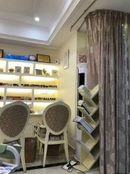 -印奈儿美甲手足护理机构