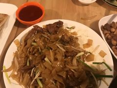 干炒牛河-戏台船坞海鲜排档