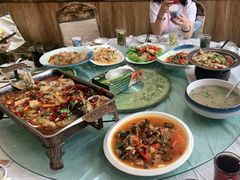 -三江源美食城