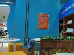 -Swim斯卫姆国际儿童游泳中心(红博中央公园店)