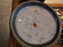 -老牌坊云南鱼豆花火锅(哈西万达店)