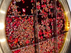 -周小明火锅(黑金冠社区店)