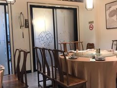 包厢-大城小院饭店(博隆广场虹桥店)