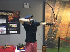 -都市枪神实弹射击俱乐部