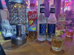 -喜鹊音乐酒馆(西街店)