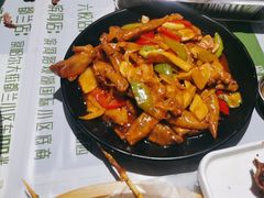 -寂寞的豆芽 烧烤酒场(丽景店)