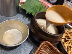 -草家酱蟹炭火烤肉店(珲春南路一店)