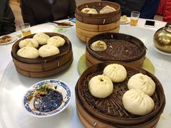 -红灯笼大酒楼(通湖路店)