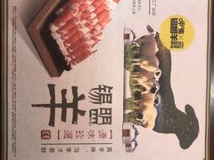 -呷哺呷哺(世贸.工三店)