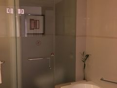 -嘉瑞酒店有限公司