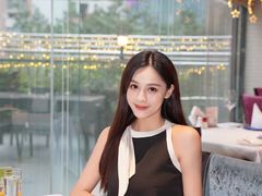 -深圳富苑皇冠假日套房酒店