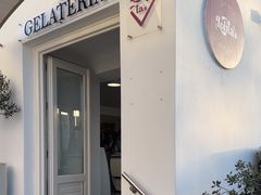 -Lolita's Gelato