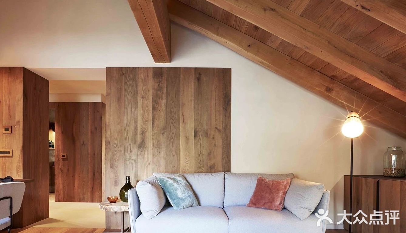 舒适的环境，温暖的色调☀️