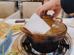 -渝君重庆火锅(嘉宾路店)