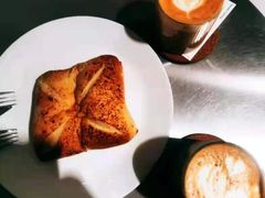 -RWORK·COFFEE(滨江店)