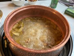 -菌海森林·非遗野生菌火锅(西山区滇池路摩根道店)