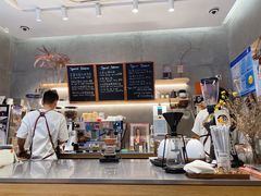 -Manner Coffee(芮欧百货店)