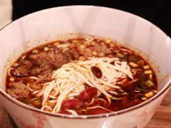 -麻婆婆白家肥肠粉(海岸城店)
