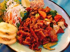 -Pakwan Restaurant & Bar