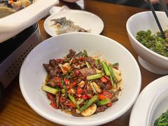 -饭怕鱼·黄焖鲟龙鱼(湖大店)