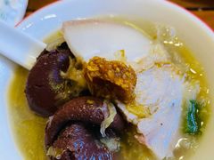 -闯关东东北农家菜(崂山石老人店)