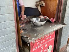 -梅记大块头爆鱼店(乍浦路店)