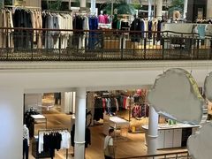 -乐蓬马歇百货公司(Rive Gauche)