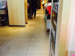 -麦当劳(杭州西湖银泰百货店)
