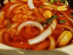 冒土豆粉-串大叔炭火烤串·鸡西大冷面刀削面(总店)